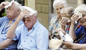 gruppo di anziani alle prese col caldo
